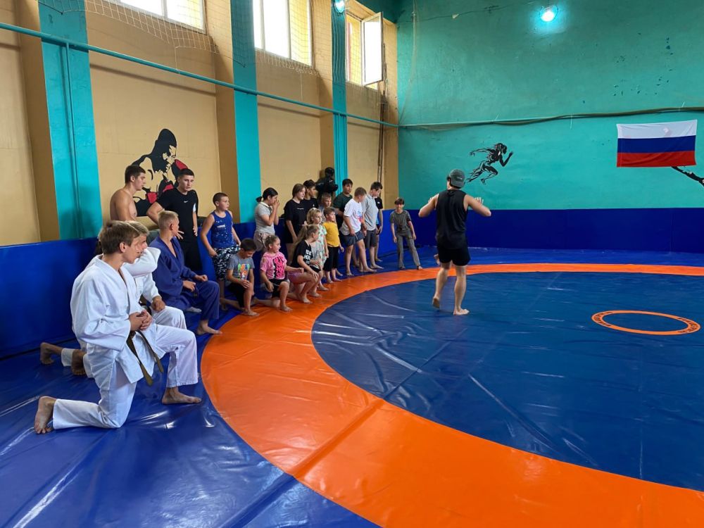 ���������� ������� ���� ������ � ������������ ������-����� �� ������