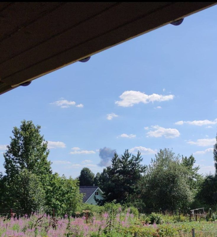 ����������� �������� ��� �������� ������� ��� ����������������� �������� SJ-100 � �� �������� ������������� ����� ����� �������