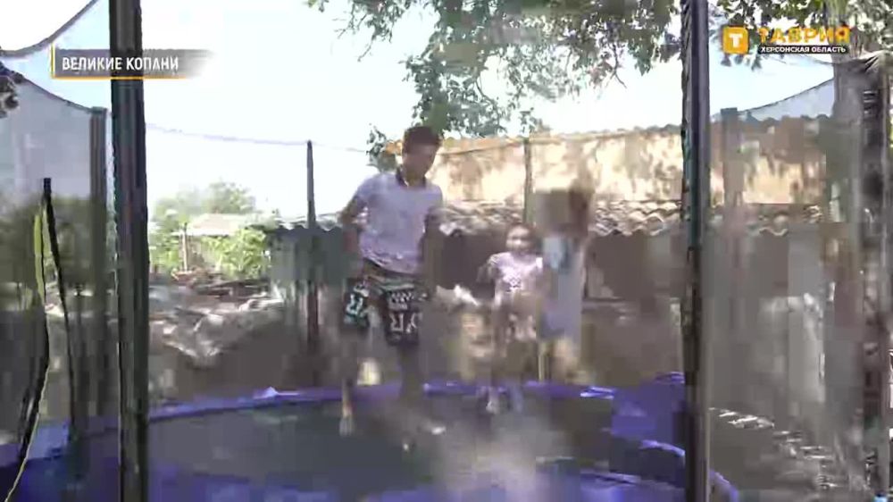 Многодетная семья Афанасиевских поделилась секретом успешной семейной жизни