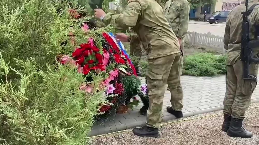 ����� ����������: �������� ������ ������ ��� � ��� ������ ���������� ������� ������� ��� ���������� ������ ������.