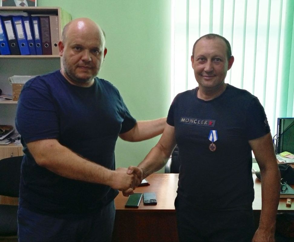Начальник ТО села Юбилейное Сергей Михайлович Целеп был награжден медалью ордена «За заслуги перед Херсонской областью»!