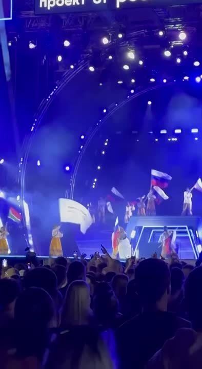 ����� ����������: ����� ����������� LIZWI, ������ �� ��� , �� ��������� �������.��� 2024 � �����