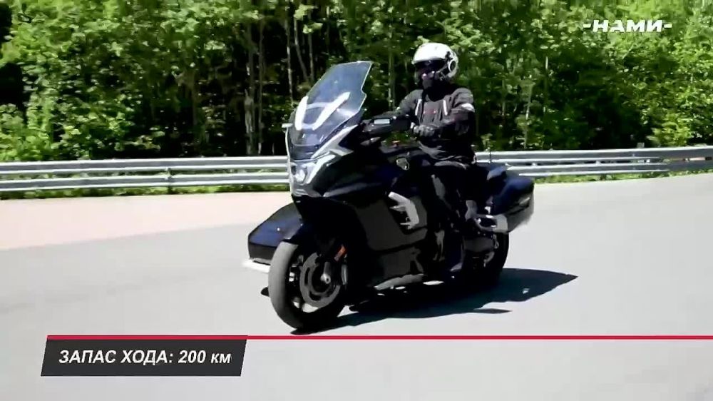 ��� ����������� ������ ������� ��������� Aurus Merlon ��� ��������� �������