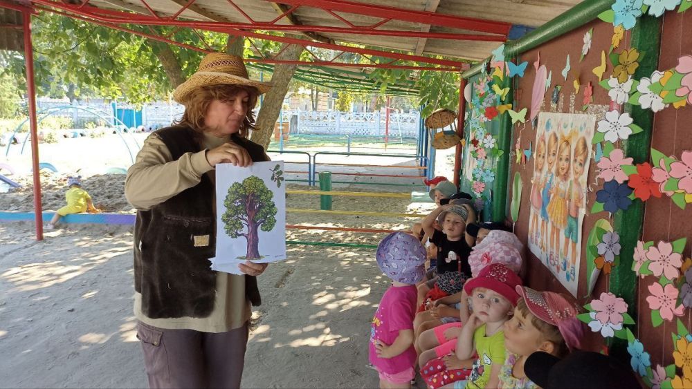 В детских садах Скадовского МО прошли занятия "День природы и погоды"