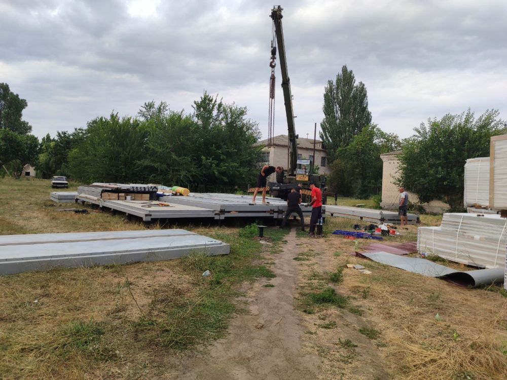 Александр Дудка: В территориальном управлении Лазурное началось строительство модульного ФАПа