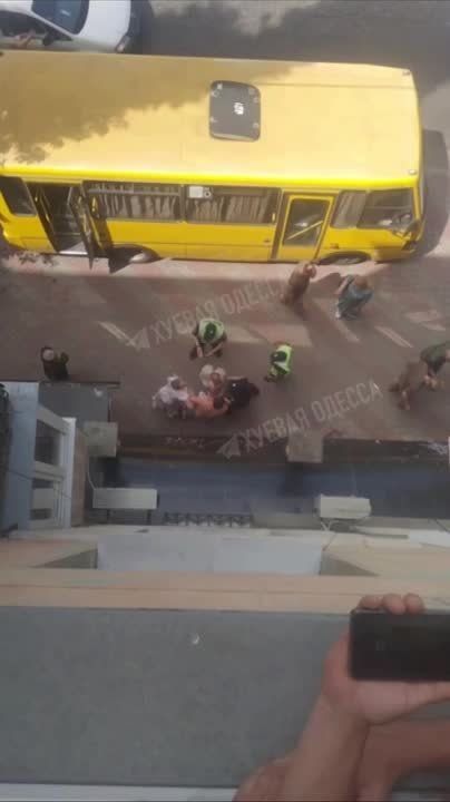 � ����� ������.... � ����� ������ �� ������, � � ����� ���������� ����. ����� ����� �� ���� �� ���-������ �� ������ �������� ����. ���� �� ��������, ��� ��� ���������� ���� ����� ��������� � �������� � �������, ��������� ����� ������ � �������