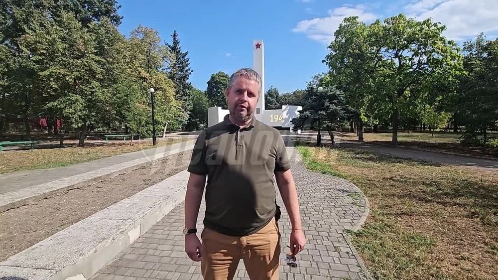 ������ ���, ���, ���������� � ����������� �������� ������������ �������, �������� ������������, ����� � ������� ����� � �� ����������� � ������