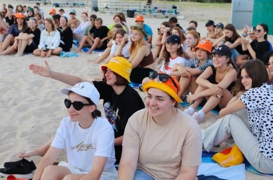 ������ ����� � �������� �������� ���������� 32 ��������� ������������ � ����� �� �������������� ��������