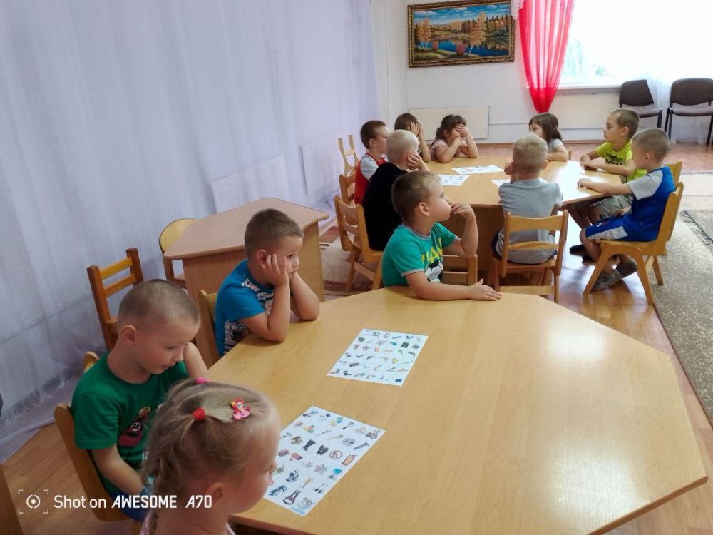 В детском саду «Солнышко» прошло занятие на тему: " День профессий"