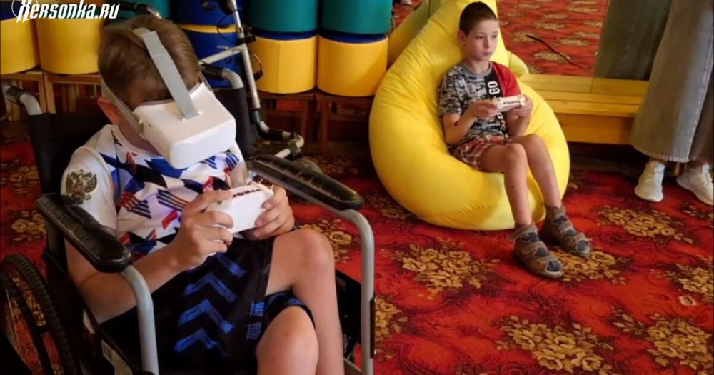 ������������ ������������ ����-��������� ������������� � ������������� �� ���������� FPV-������, �������� �� ������������ ����������� ��������