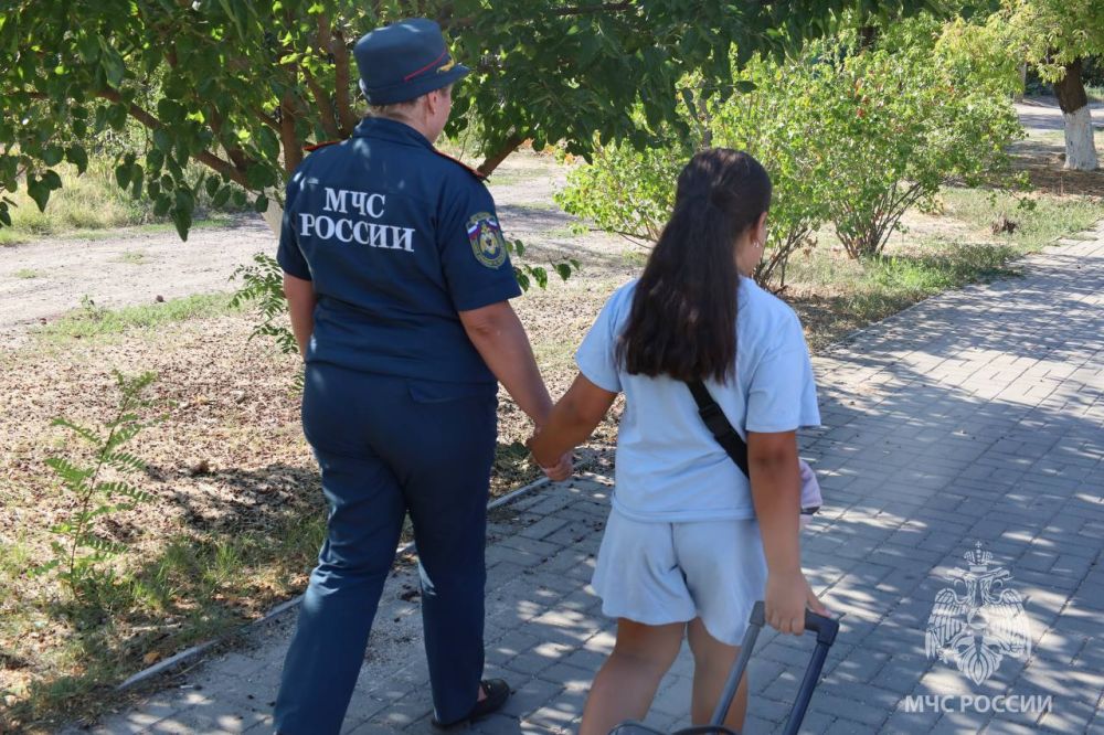 МЧС России организовало в Крыму отдых для детей сотрудников из Херсонской области