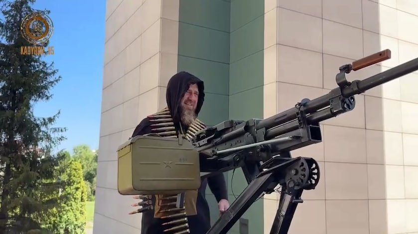 ����� ����� ������ ������� ������, ��� ���� ���� ������� ��� � ������� Cybertruck, ������� ������������ �� �������� � ���� ���