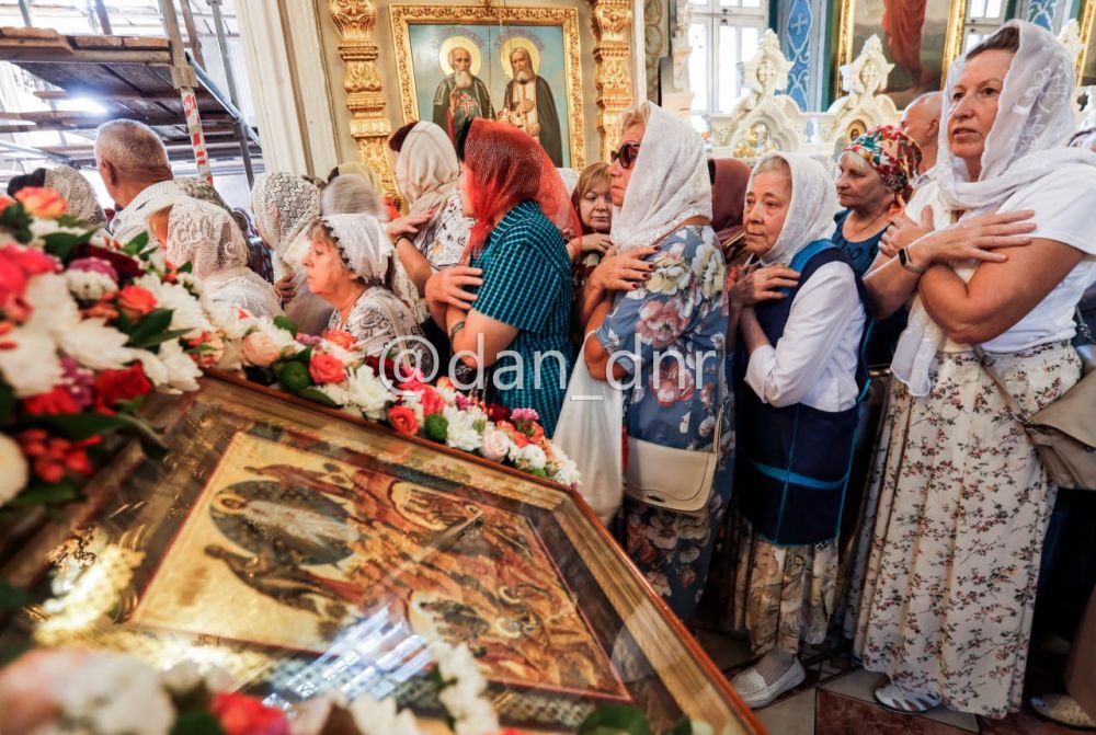 ������� �������� ������ � ���� ��������� ������������ �������� � ��������-��������� ��������� ���� ������