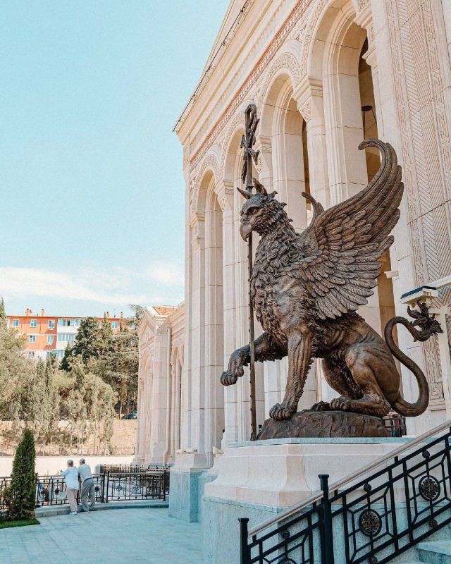 ����������� ����� ����� ��������� � �������� �������� ������ ��������