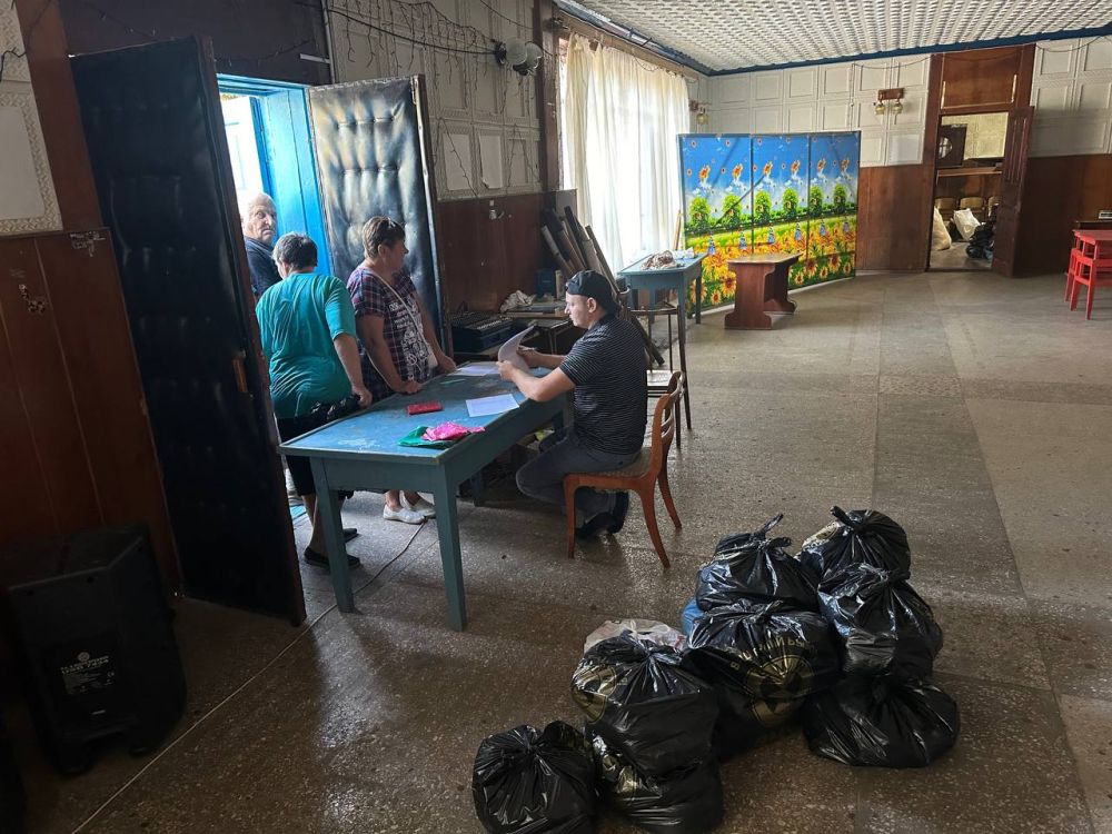 Александр Дудка: В территориальном управлении Шевченко выдали гуманитарную помощь