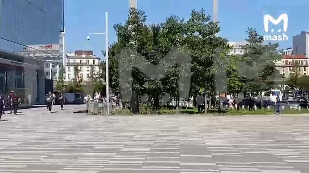 ���: C�������� �� ������������ ����� ������ ��-��� ������ � ������ ������� Google ������� ����� ����������� ����- � ��������� BFMTV