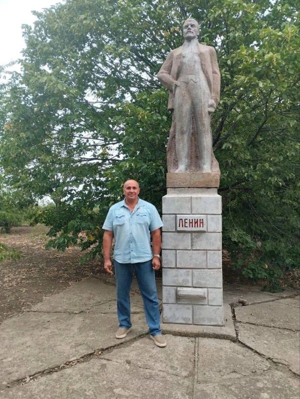 Рамиль Замалетдинов: В селе Федоровка Новотроицкого округа Херсонской области восстановили памятник Владимиру Ильичу Ленину