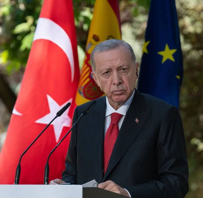 ������ ������ ������ �� ���������� � �����, ����� Bloomberg �� ������� �� ������������ ���������