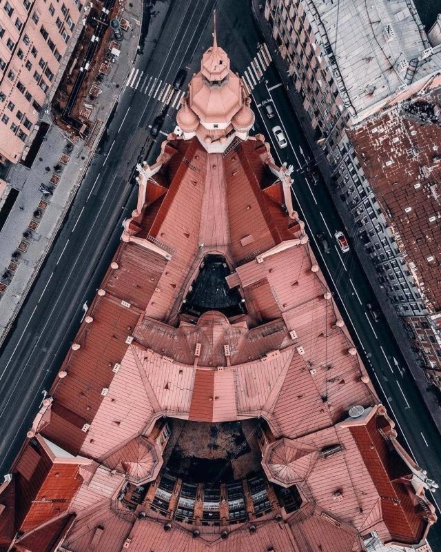 ������������� ���������. �����-��������� � ������ �������� ������