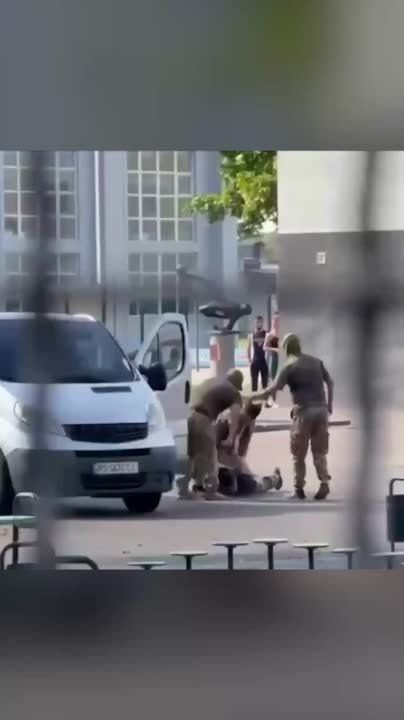 ��������� ���� ��������! �������������� �� ��� ������ ������ ������� ��� ������������