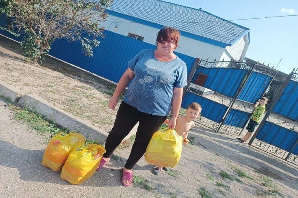 Сотне жителей Скадовского округа выдали гуманитарную помощь