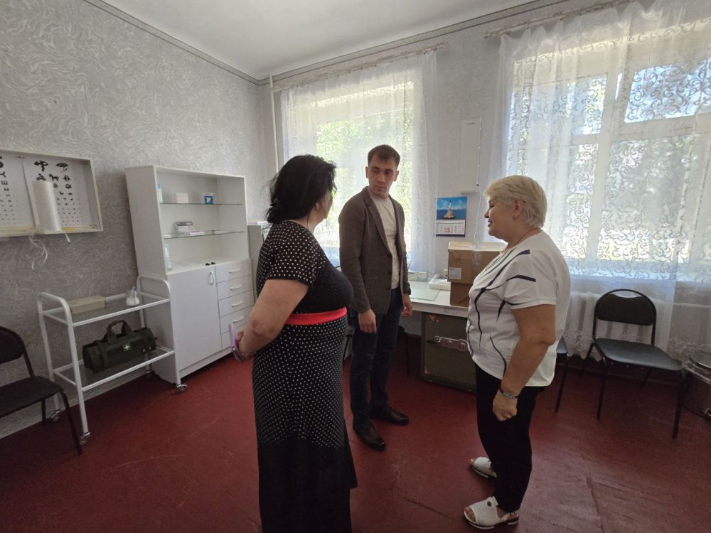 Рамиль Замалетдинов: Передал Генической школе-интернат медикаменты