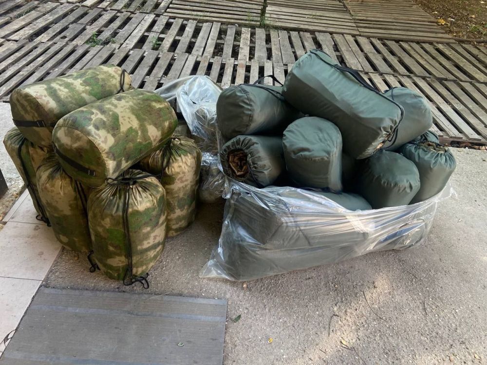 ������ � �������� ��� ����� �� ���������� ����������� 32 ����-���������, ������� ������������� ����� ������������ ��� ������ � ��� �����, ��� �� ������ � ���������� � ��������� ����� ���� ��� ������ ������������ � ����� ���� �� ���������