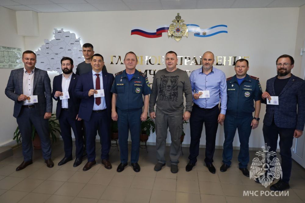 В Херсонской области вручили ведомственные награды отличившимся в ликвидации ЧС