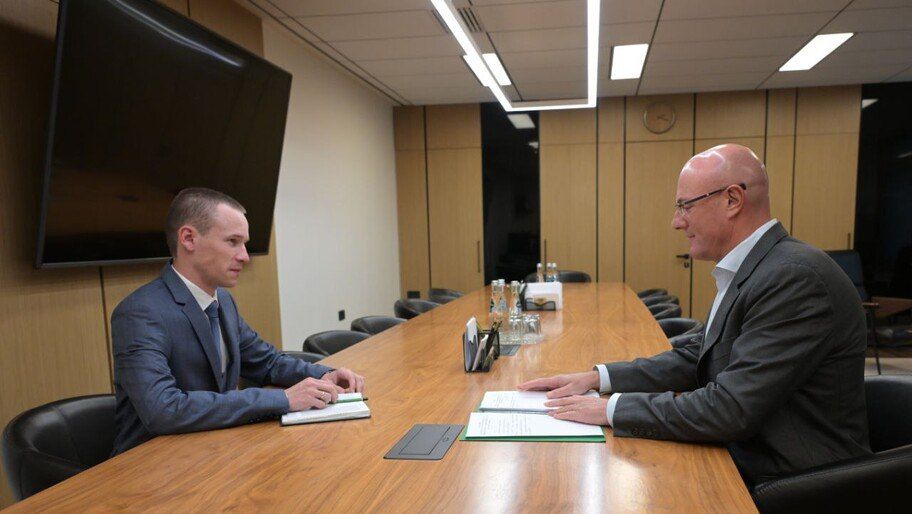 Вице-премьер Чернышенко стал наставником участника программы «Время героев»