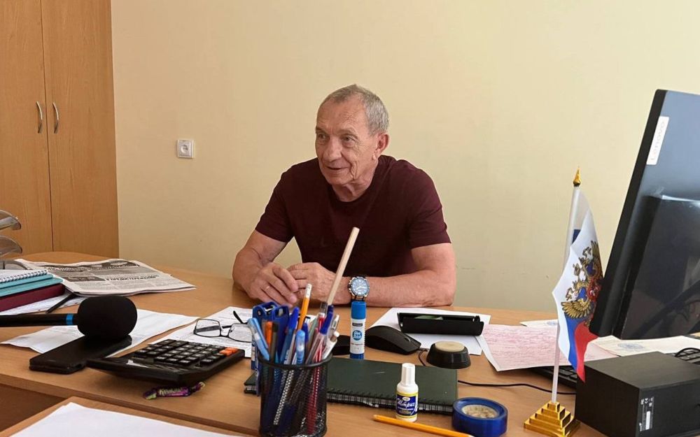 Президент России Владимир Путин подписал указ о награждении Орденом Мужества главного врача "Алешковской центральной районной больницы" в Херсонской области Владимира Харлана