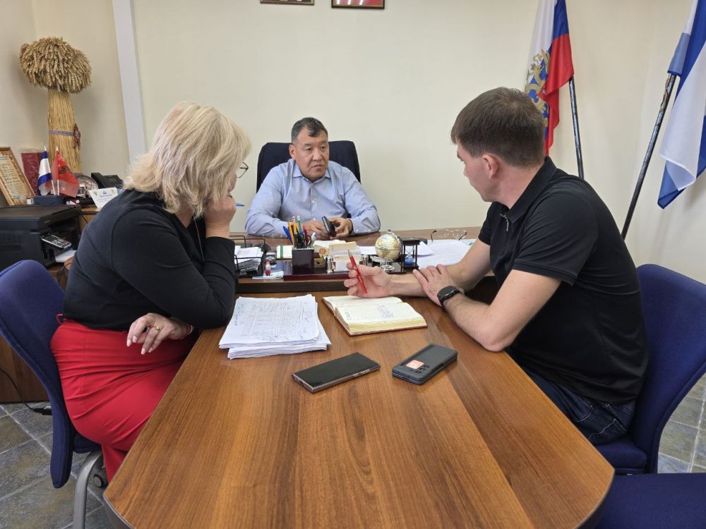 Рамиль Замалетдинов: Рабочая встреча с министром агропромышленного комплекса и продовольственной политики Херсонской области Саналом Адьяевым и представителями ведомства