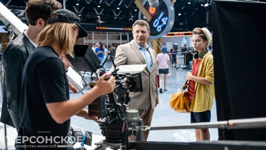 ������ ������ � 100-����� ������� �������� � �����