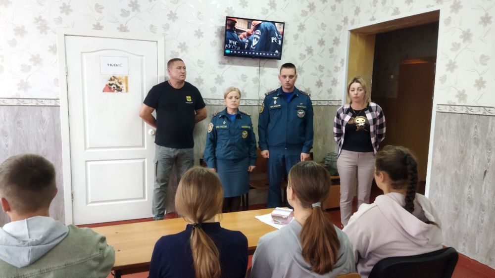 9 ������� � ��������� ���������� ���������� �����-��������� ������ ������������������ ������ "��������� � ��������� ���", ������������ �� ��� ����������� �������� ������ ��� ������