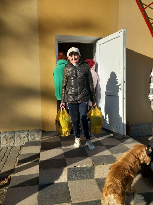 В территориальном управлении Благодатное выдали гуманитарную помощь