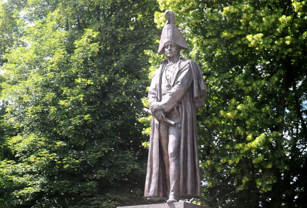 � ���� ����� ������������� ������ �������� ����������� ���������� ������� �������-��-�����, ������� ��� ������� ����� ������ ������