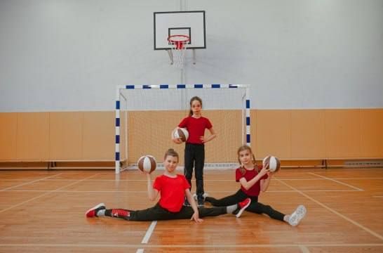 �� ���������� ����� 1200 ����� �������� �������������� �����������