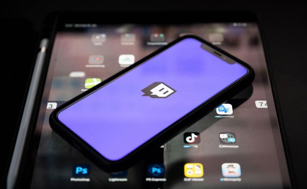 � ������������� �������� �� ���������� ����������� � ������� � Twitch