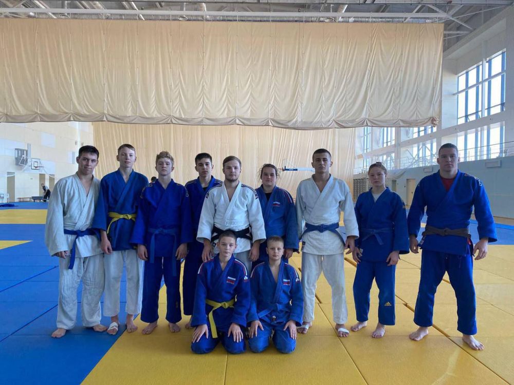 ��������� ����������� ������ ������������� � ������-������������� ������ � �����������