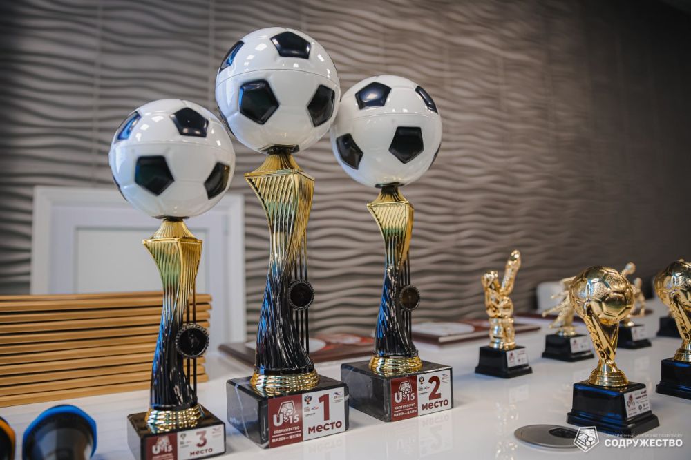 ����� �������. 18 ������ ����������� ������ ����� ������� ������������� ���������� �� ������� ������������ ����� ������ 2009-2010 ����� �������� U-15