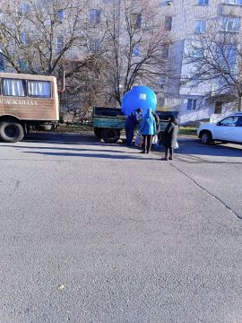 Забота о здоровье! Выдача питьевой воды в городе Таврийск