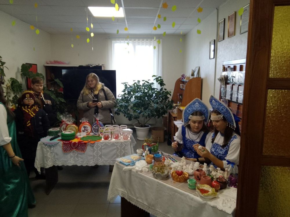 В Краснянском доме культуры состоялась праздничная ярмарка
