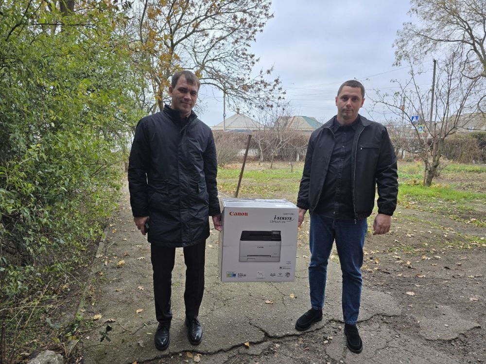 Рамиль Замалетдинов: Вместе с нашим другом, предпринимателем Денисом Кузнецовым посетили Геническую санаторную общеобразовательную школу – интернат