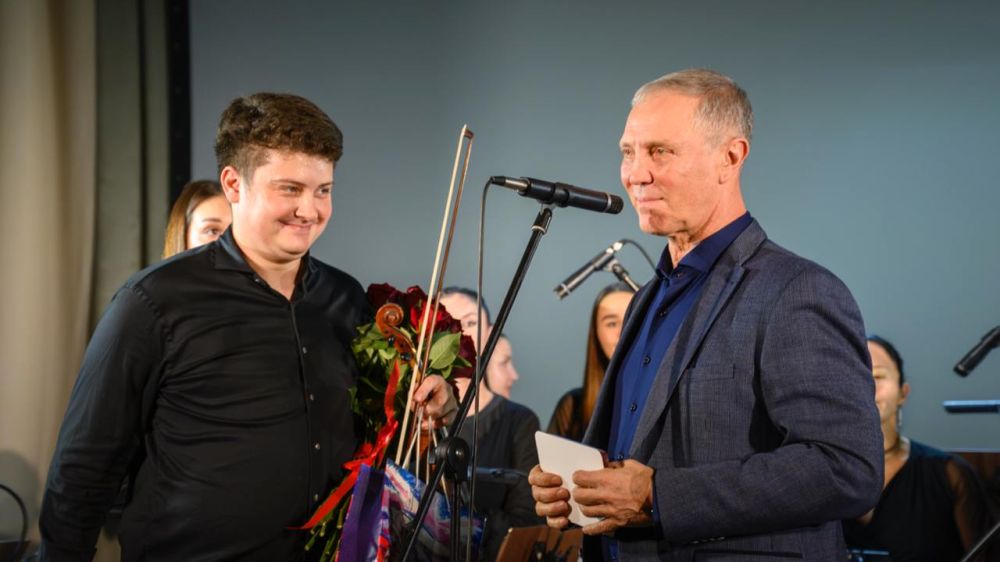 �������� ������ ������� ����-������� ������� "����� ��������" � �������� ���������� ��������� ����� ����������