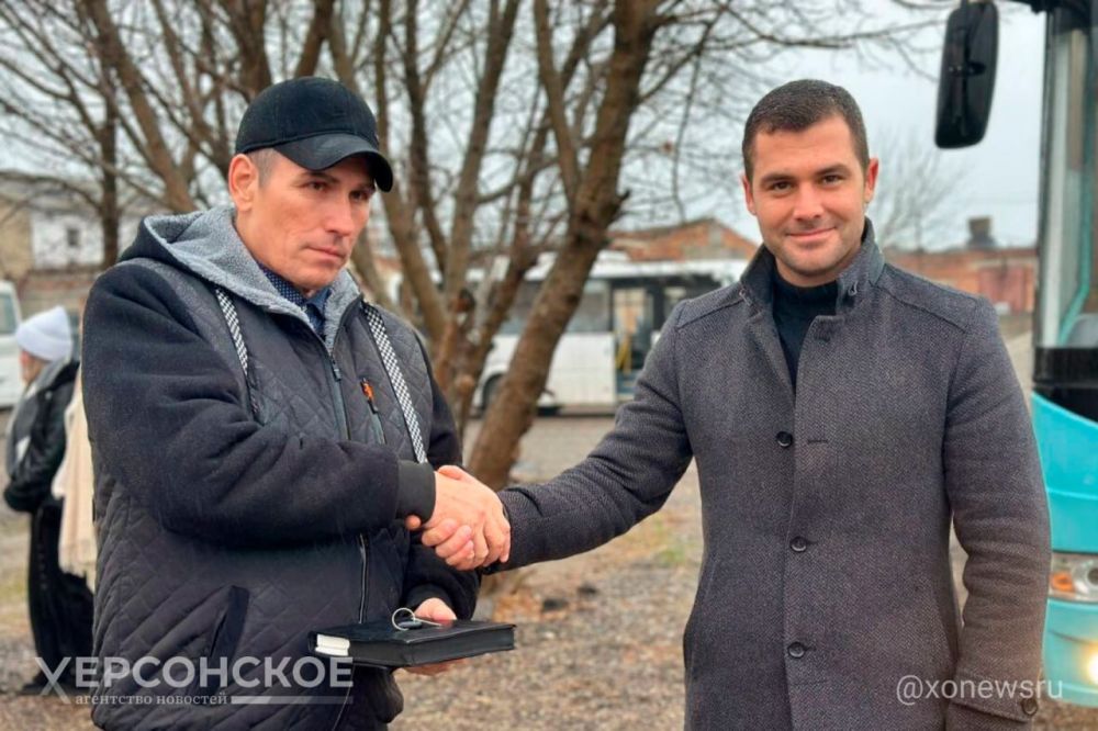 Ещё больше концертов. Херсонская областная филармония получила свой автобус