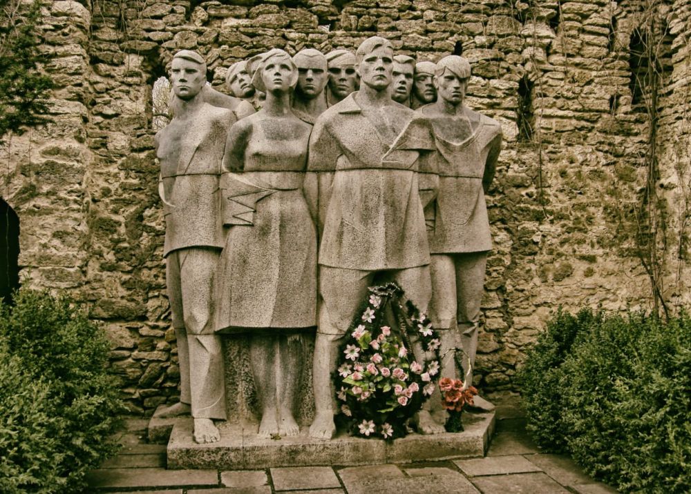 ����� ����������: �������� ��������� ������������ � ���������� �������