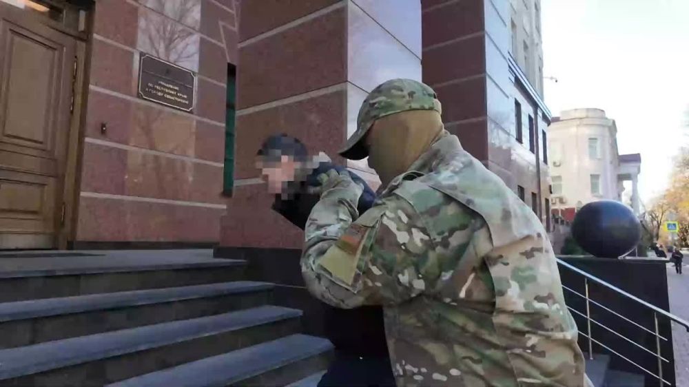 �������� ������ ����, ������� ��������� ���������� ����������� ������ � ������������� ������� ������� � �����