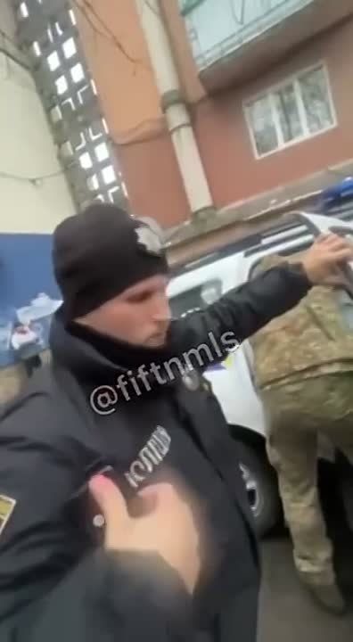 ������� ������ �������. �������� ������� ������ �������� �� ���, ��� ����� ������ ��� �����