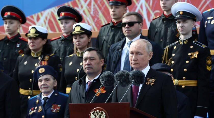 ���� ������������ ������ ����� ������� � ������������ 80-����� ������, � �����