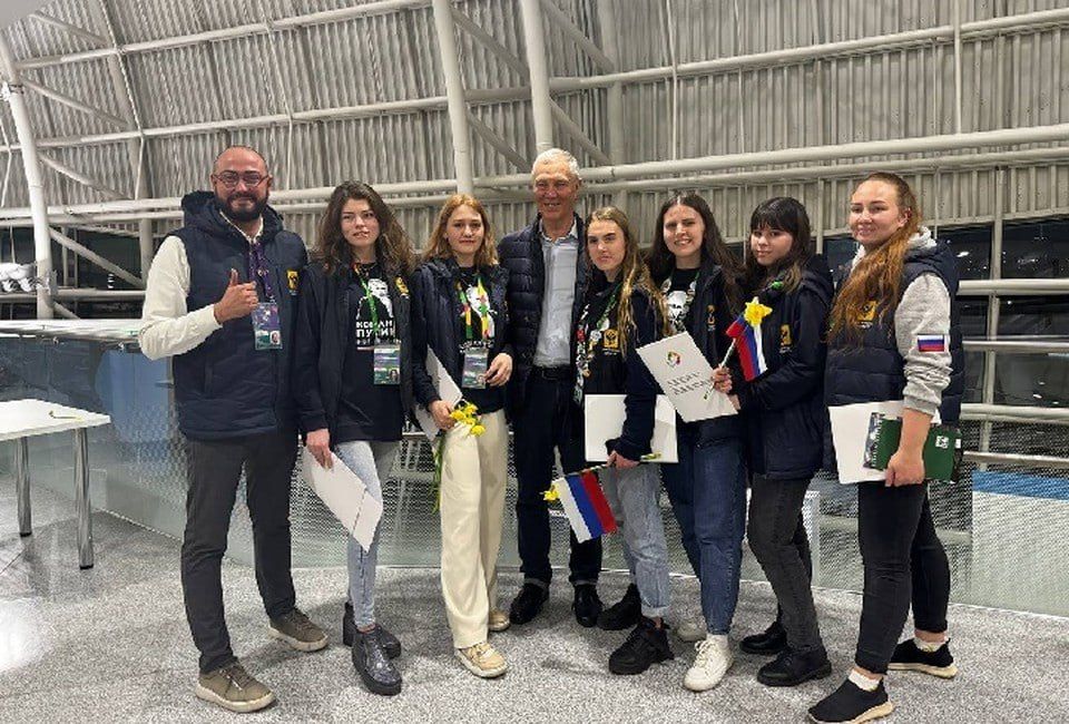 �������� ������ ��������� �������� � ����� � ���� ����������� ������������