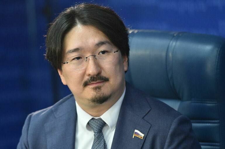 �������, 4 �������, ���������� ��������� ���� ������ ������ ����